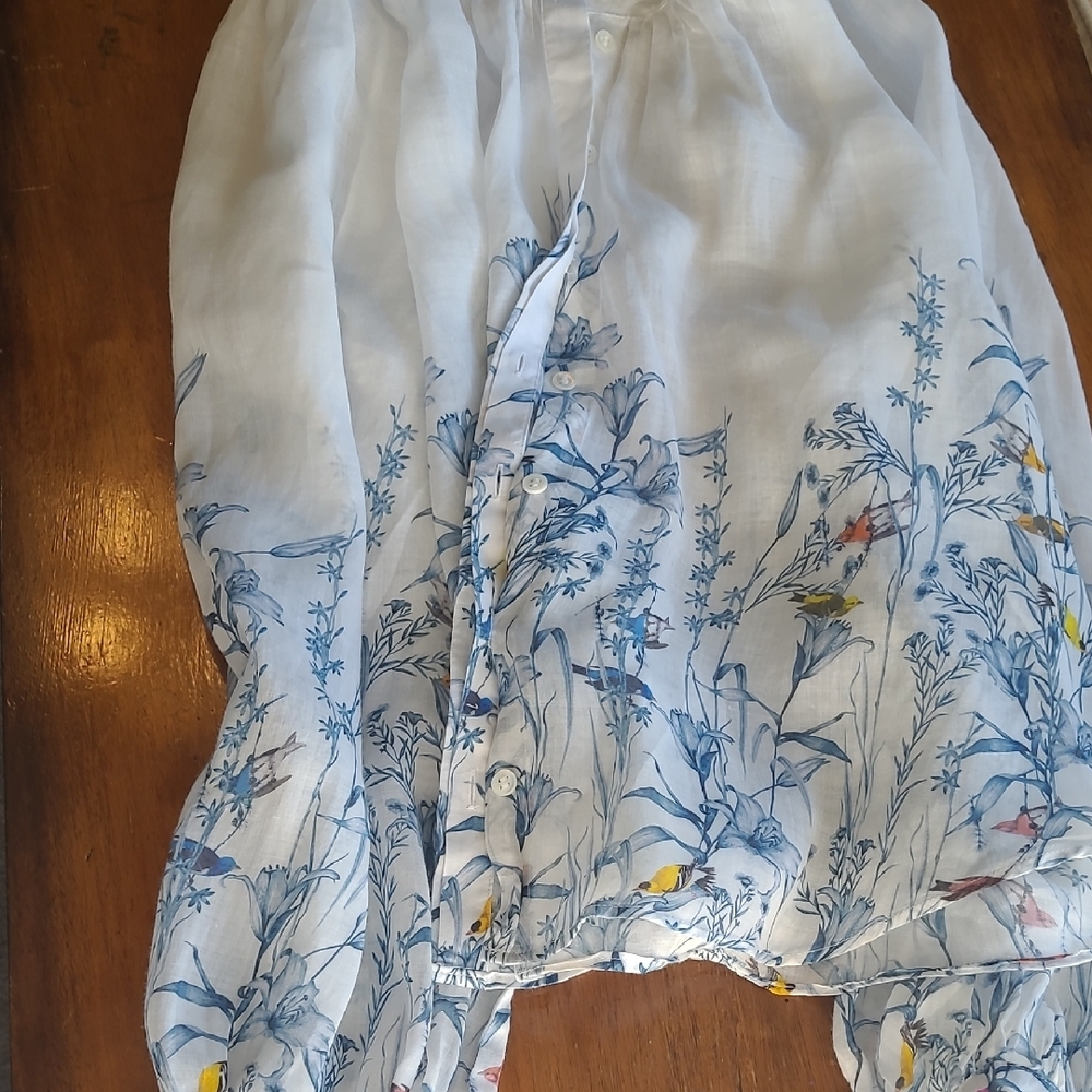 Banana Republic White Blouse with Blue Floral Design - Picture 5 of 8